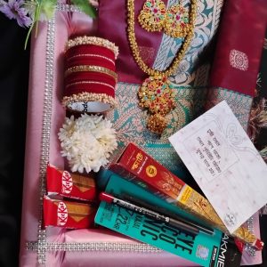 বধূয়া ফুল কম্বো সেট।